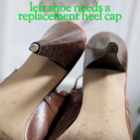 Vintage Bandolino Italy Brown Leather Peep Toe Floral Sandals - Picture 10 of 11